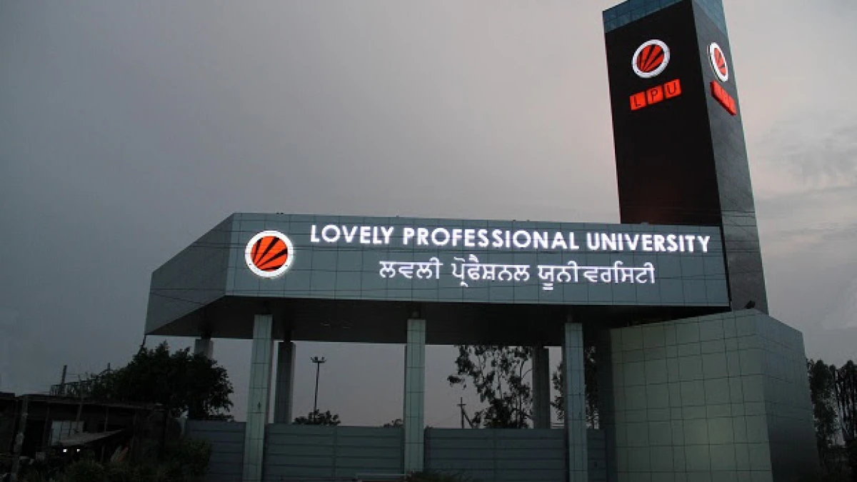 LPU Online M.COM Degree Program